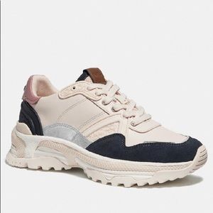 BRAND NEW COACH RUNNERS